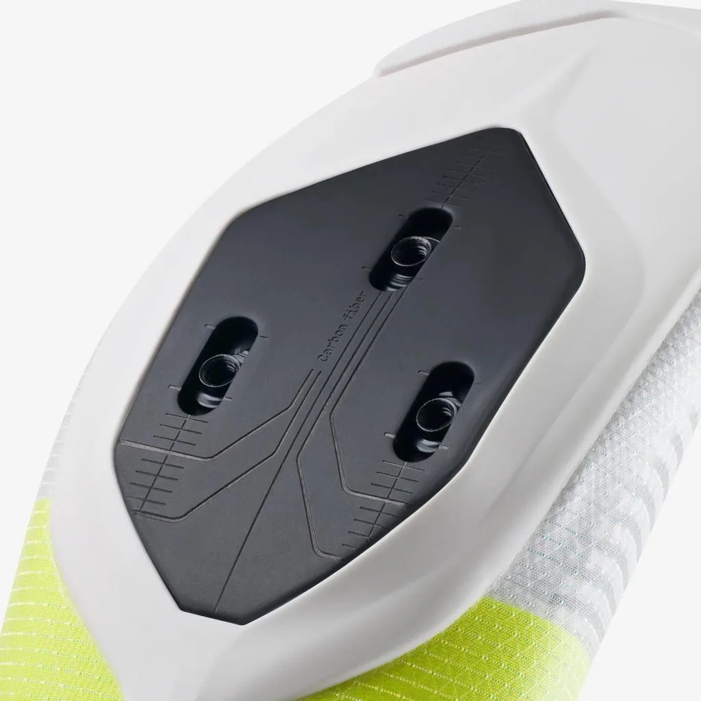 How to Choose Cycling Shoes for Your Brand: 9 Specifications to Check 2 Cycling shoe sole construction detail for material and stiffness evaluation